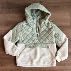 Womens Quilted Green and White Jacket